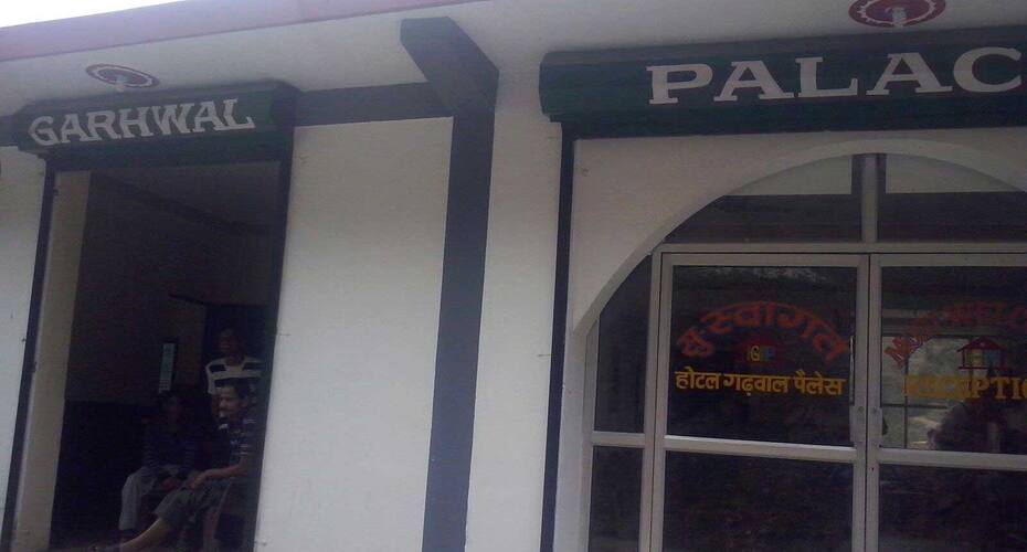 Hotel Garhwala Palace, Barkot 4